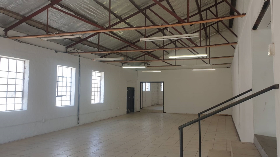To Let Commercial Property for Rent in Salt River Western Cape